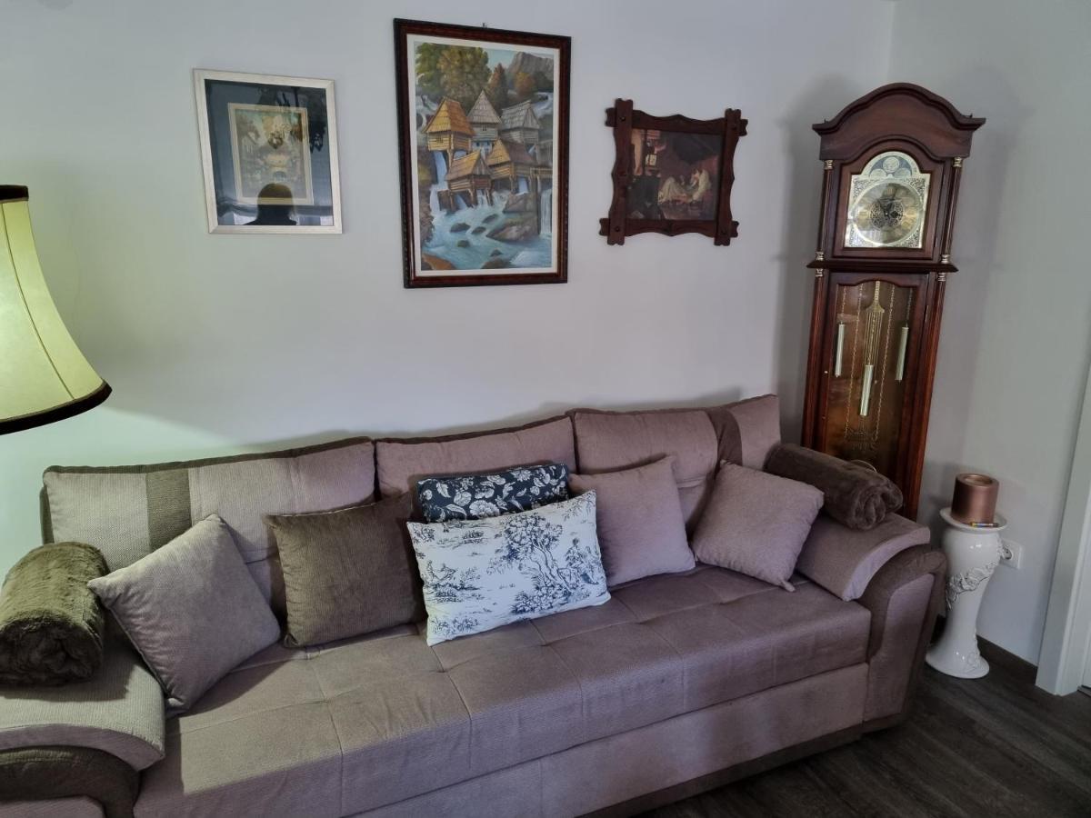 Apartment Blaoss Karlovac Extérieur photo